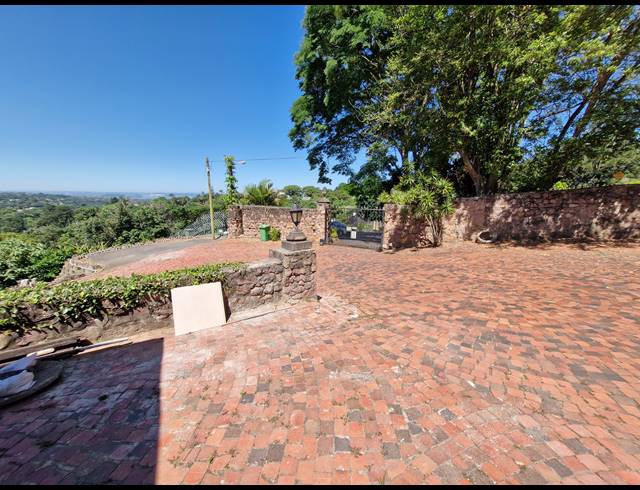 3 BEDROOM HOUSE RENTED IN DAWNCLIFFE